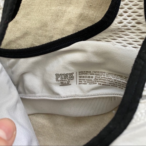 VS PINK Sports Bra - Picture 2 of 3